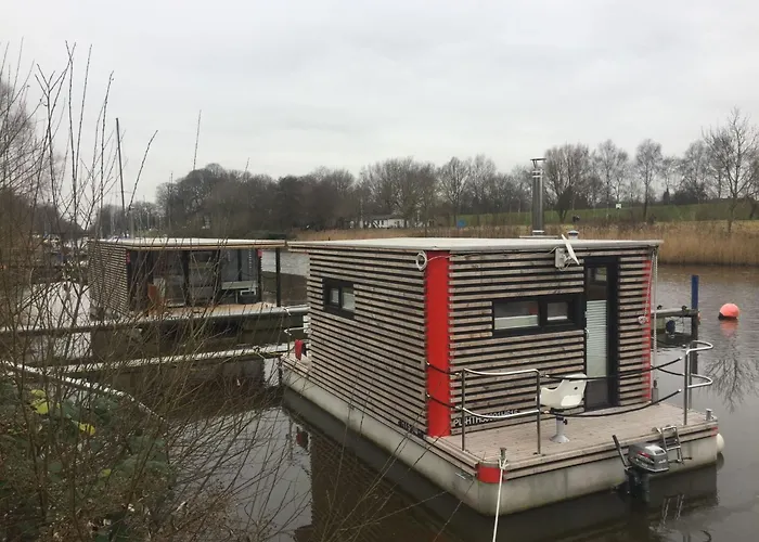 شقة Hausboot Fuer Vier Personen Mit Kamin Und Terrasse By Interhome *